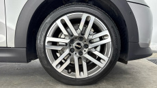 MINI Cooper 2.0 S Classic 3dr Auto Petrol Hatchback